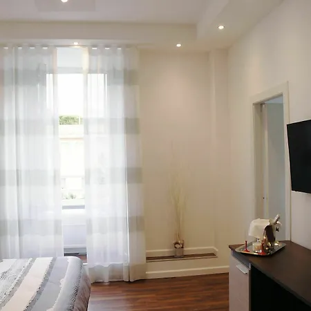 Guest house Suiterhome